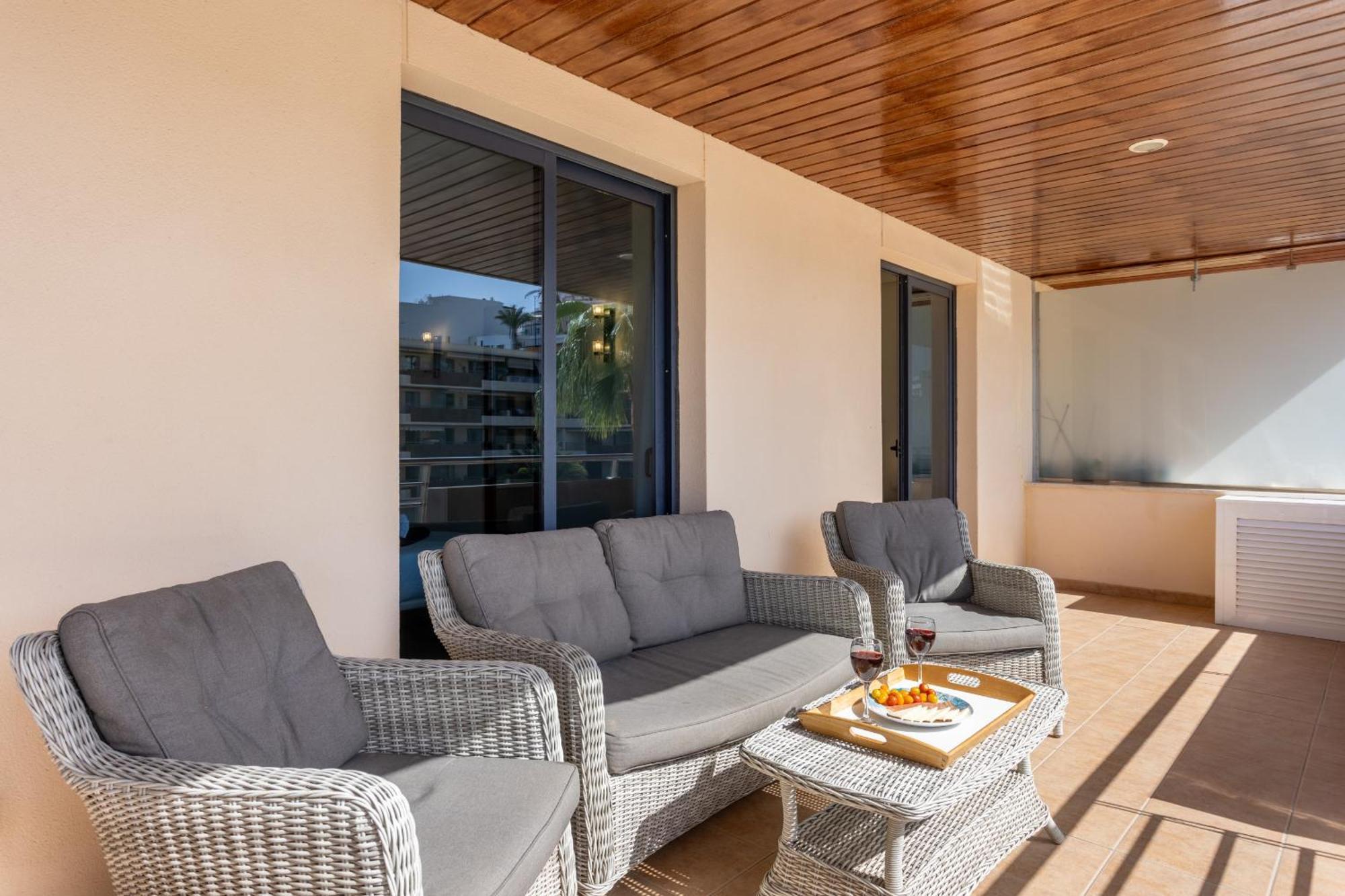 Balcon Los Gigantes Beautiful Puerto de Santiago  Exterior photo